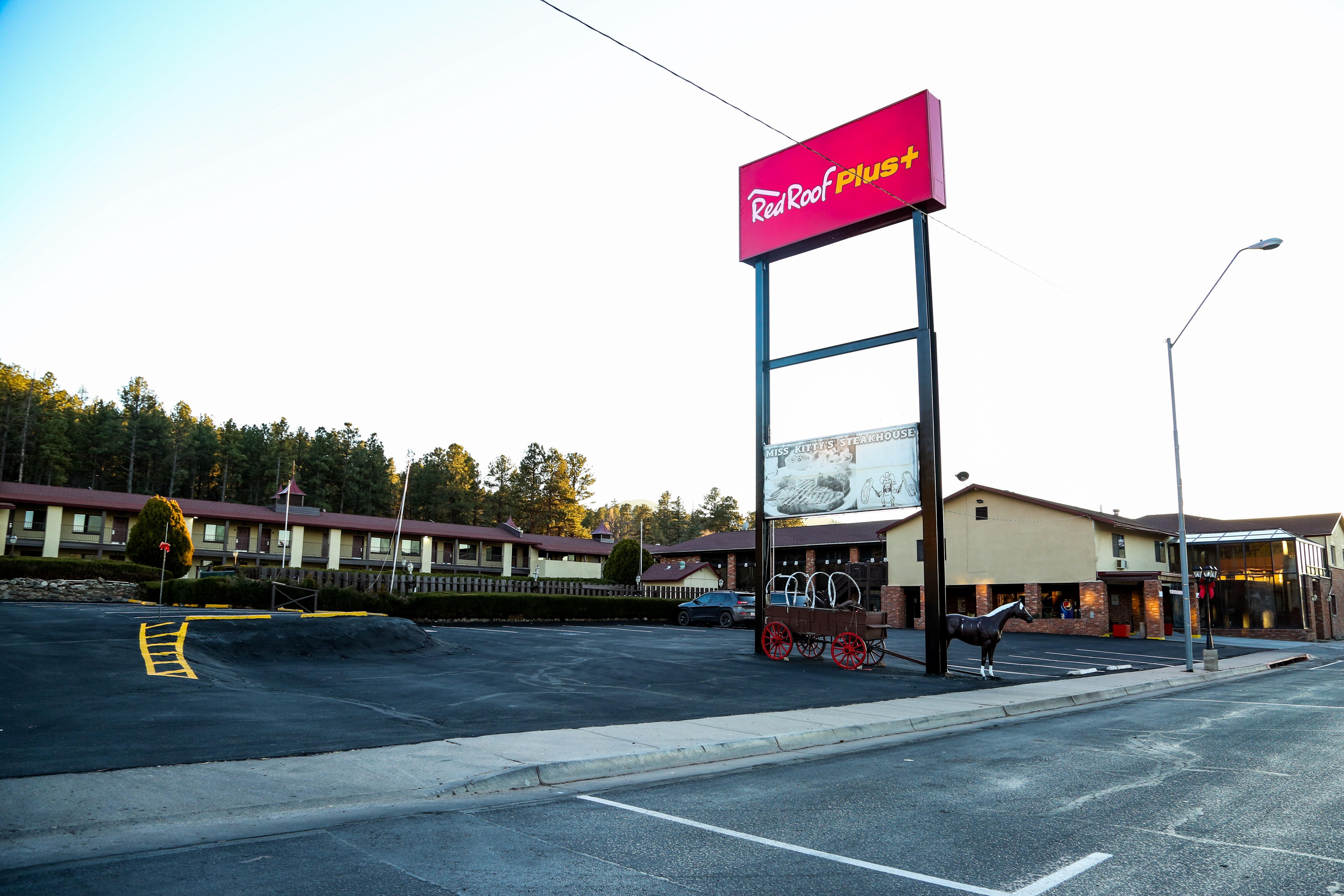 Red Roof Inn Plus+ Williams - Grand Canyon Екстериор снимка