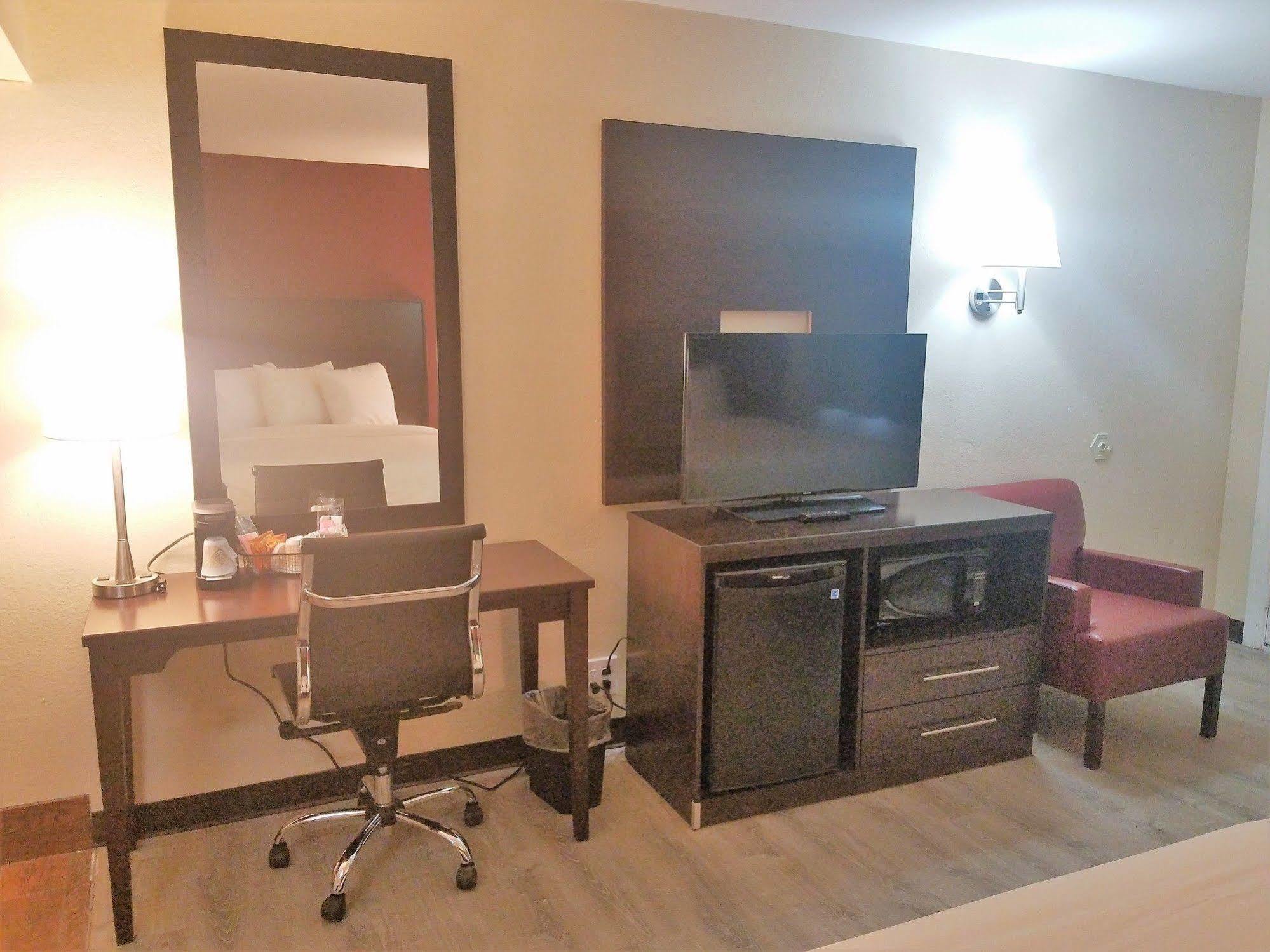 Red Roof Inn Plus+ Williams - Grand Canyon Екстериор снимка